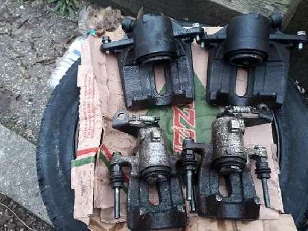 Kit complet d'etriers de frein Renault Kit complet d'etriers de frein Renault
