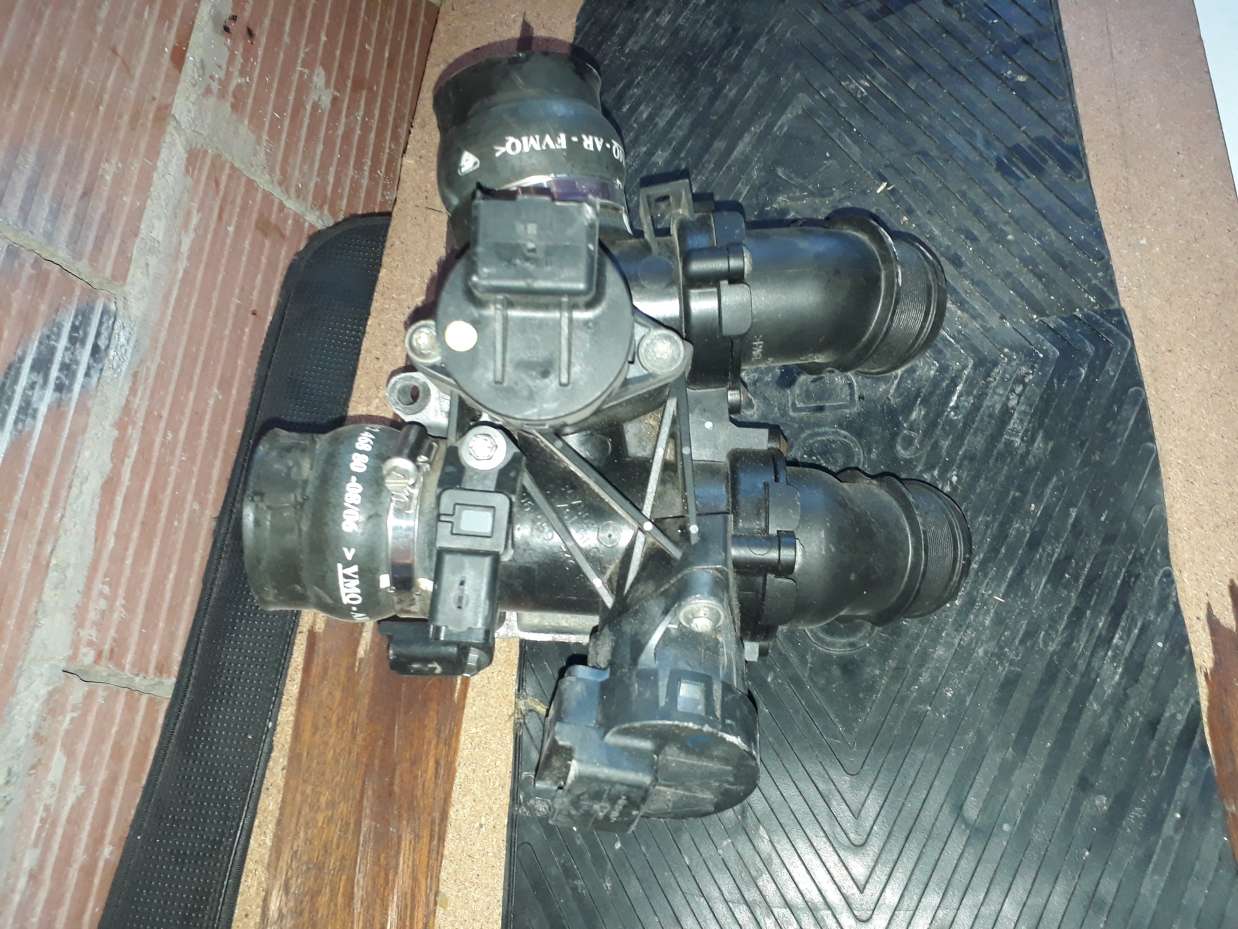 Piece pour moteur 1.6 hdi