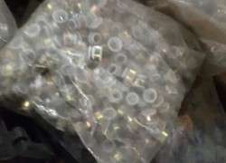 Lot de pieces plus de 30 mille pieces